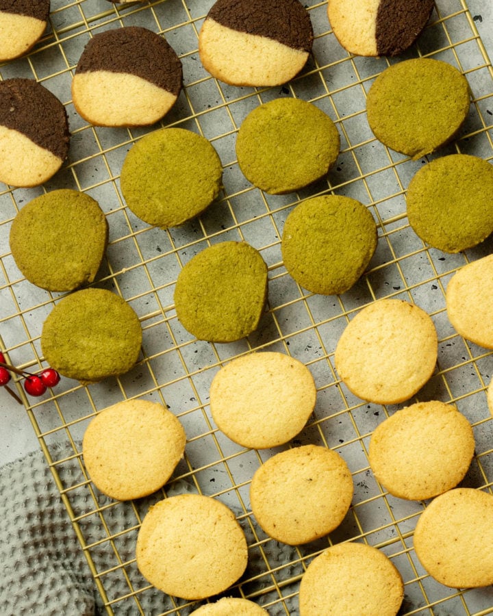 shortbread cookies on a cooling rack